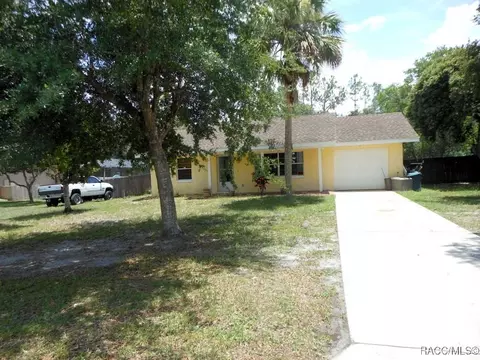 9816 E Monica Ct, Inverness, FL 34450