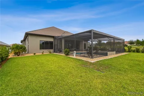 Exterior - 2406 N Peakview Loop, Hernando, FL 34442 photo 14 of 24