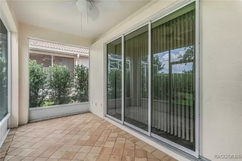 Exterior - 589 W Doerr Path, Hernando, FL 34442 photo 3 of 10