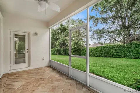 Exterior - 589 W Doerr Path, Hernando, FL 34442 photo 2 of 10