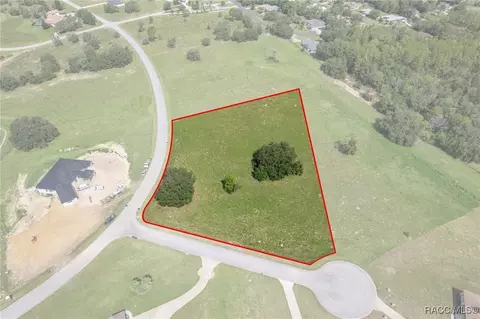 588 N Rockingham Pt, Inverness, FL 34453