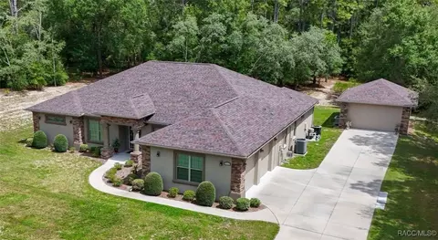 2106 W Huntington Dr, Beverly Hills, FL 34465