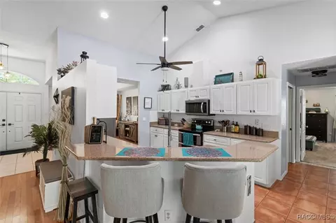Kitchen - 751 E Reehill St, Lecanto, FL 34461 photo 1 of 3