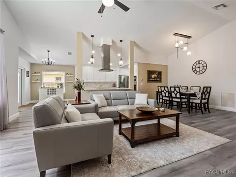 Living - 11684 SW 72nd Cir, Ocala, FL 34476 photo 2 of 6