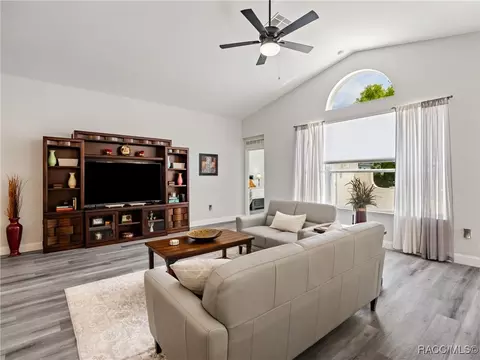 Living - 11684 SW 72nd Cir, Ocala, FL 34476 photo 6 of 6