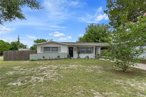 1 William Tell Ln, Beverly Hills, FL 34465