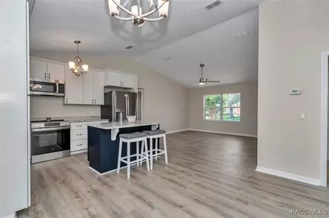 Kitchen - 3657 E Arbor Lakes Dr, Hernando, FL 34442 photo 5 of 5