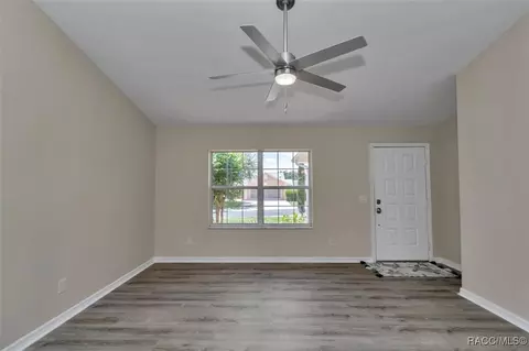 Living - 3657 E Arbor Lakes Dr, Hernando, FL 34442 photo 3 of 3