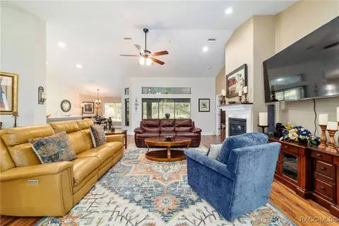 Living - 4022 N Baywood Dr, Hernando, FL 34442 photo 1 of 3