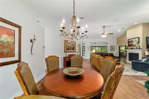 Dining - 4022 N Baywood Dr, Hernando, FL 34442 photo 4 of 7