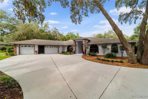 Exterior - 4022 N Baywood Dr, Hernando, FL 34442 photo 2 of 31