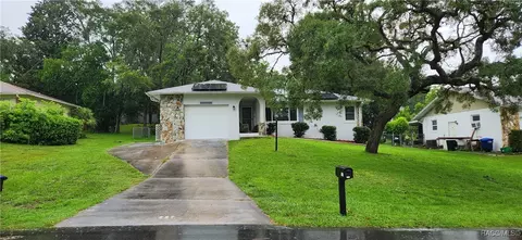 227 S Lee St, Beverly Hills, FL 34465