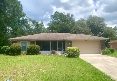 6721 N Nantucket Way, Dunnellon, FL 34434