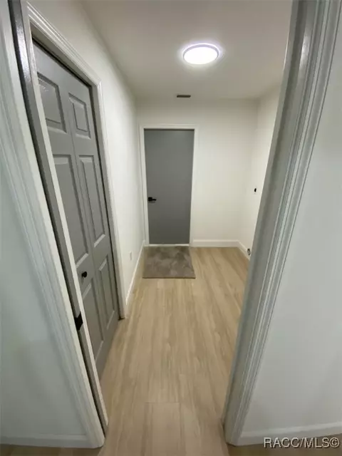 Entry Way - 2842 N Chandler Dr, Hernando, FL 34442 photo 3 of 5