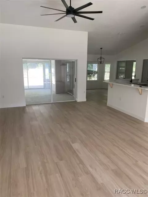 Living - 2842 N Chandler Dr, Hernando, FL 34442 photo 6 of 8