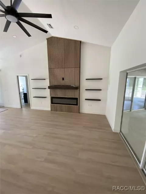 Living - 2842 N Chandler Dr, Hernando, FL 34442 photo 3 of 8