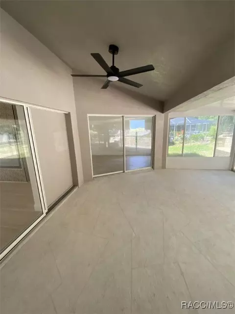 Exterior - 2842 N Chandler Dr, Hernando, FL 34442 photo 4 of 5