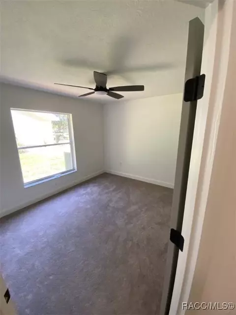 Bedroom - 2842 N Chandler Dr, Hernando, FL 34442 photo 4 of 4