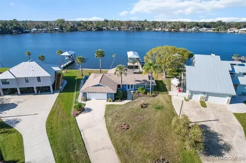 4740 S Acree Pt, Homosassa, FL 34448