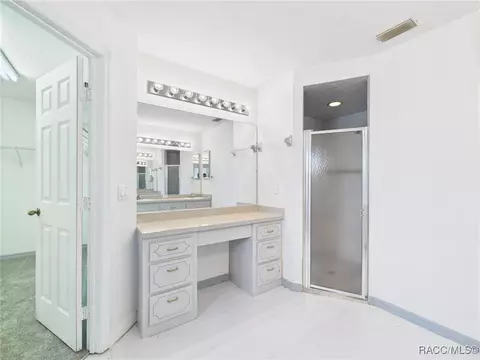 Bath - 5990 SE 5th Pl, Ocala, FL 34472 photo 1 of 4