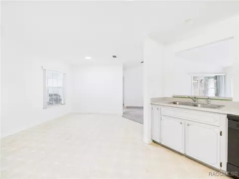 Living - 5990 SE 5th Pl, Ocala, FL 34472 photo 4 of 4