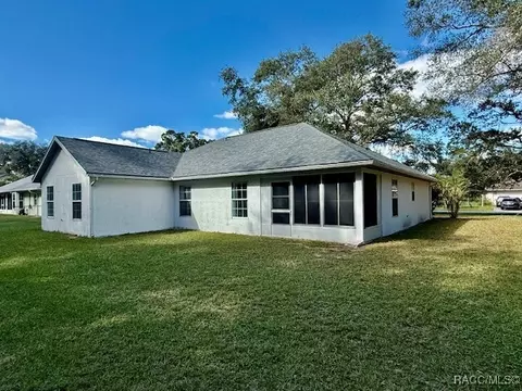 Exterior - 5990 SE 5th Pl, Ocala, FL 34472 photo 1 of 5