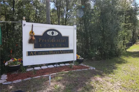 1011 E Bismark St, Hernando, FL 34442