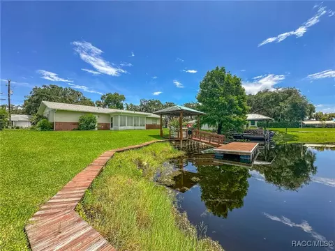1220 Mossy Oak Dr, Inverness, FL 34450