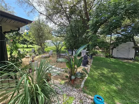 Exterior - 1219 E Silver Thorn Loop, Hernando, FL 34442 photo 5 of 18