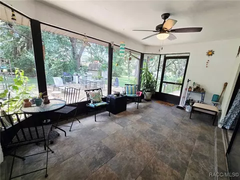 Exterior - 1219 E Silver Thorn Loop, Hernando, FL 34442 photo 2 of 18