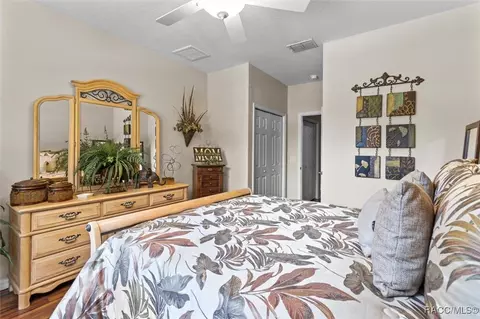 Bedroom - 1679 W Spring Meadow Loop, Lecanto, FL 34461 photo 5 of 6
