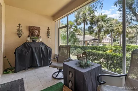 Exterior - 1679 W Spring Meadow Loop, Lecanto, FL 34461 photo 4 of 13
