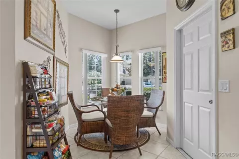 Dining - 1679 W Spring Meadow Loop, Lecanto, FL 34461 photo 2 of 7