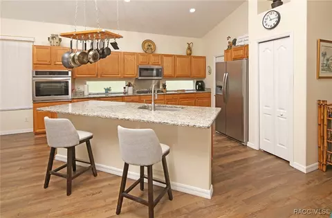 Kitchen - 631 W Doerr Path, Hernando, FL 34442 photo 6 of 6