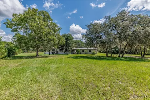 8229 N Calcutta Ave, Dunnellon, FL 34433
