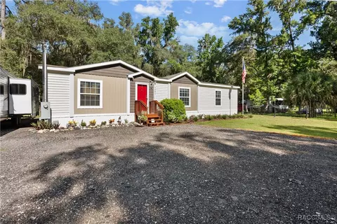3283 Neff Lake Rd, Brooksville, FL 34602