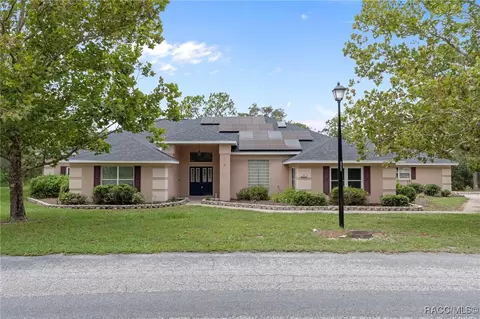 24 Black Willow Ct N, Homosassa, FL 34446