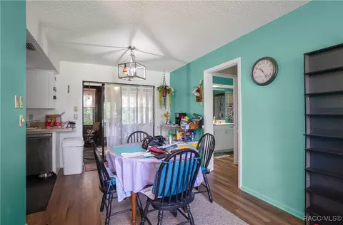Dining - 2311 N Page Ave, Hernando, FL 34442 photo 1 of 1
