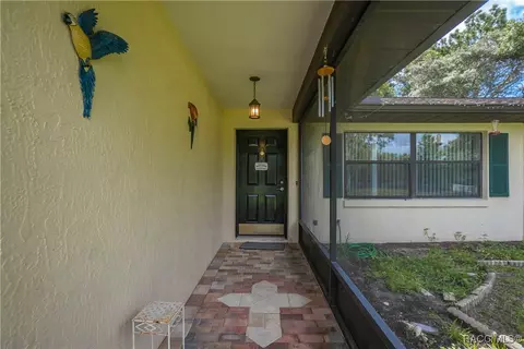 Exterior - 2311 N Page Ave, Hernando, FL 34442 photo 2 of 9