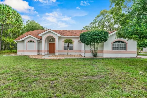 1 Milbark Ct N, Homosassa, FL 34446