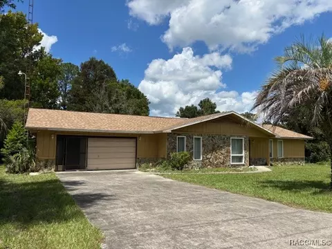 2974 N Pennsylvania Ave, Crystal River, FL 34428