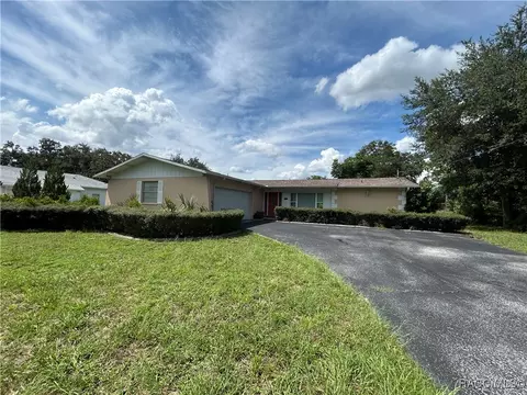 9017 E Sandpiper Dr, Inverness, FL 34450