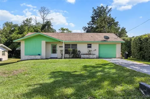21428 SW Raintree St, Dunnellon, FL 34431
