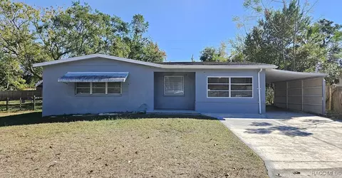 11 S Barbour St, Beverly Hills, FL 34465