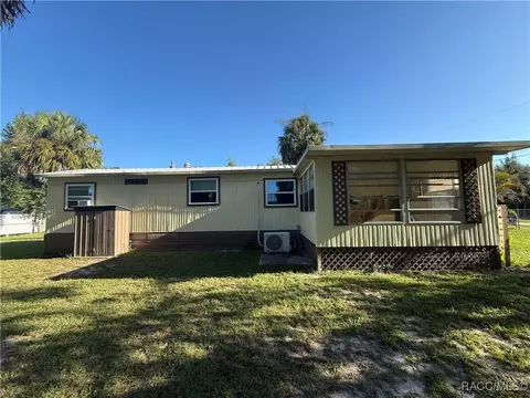 20110 SE 112th Ave, Inglis, FL 34449 photo 2