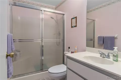 Bath - 2330 N St Johns Pt, Hernando, FL 34442 photo 4 of 4