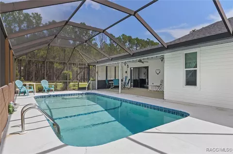 Exterior - 2330 N St Johns Pt, Hernando, FL 34442 photo 10 of 16