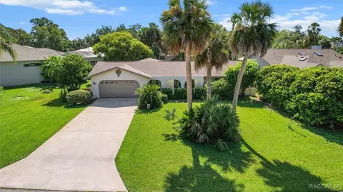 5199 S Stetson Point Dr, Homosassa, FL 34448