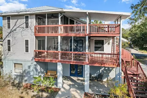 12361 W Standish Dr, Homosassa, FL 34448