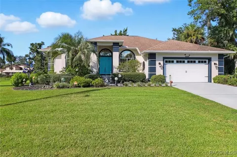 11550 W Waterway Dr, Homosassa, FL 34448
